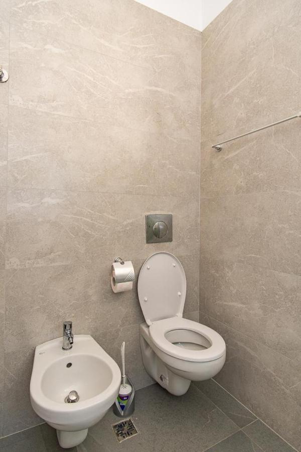 Ajten Apartments Durres Exterior photo