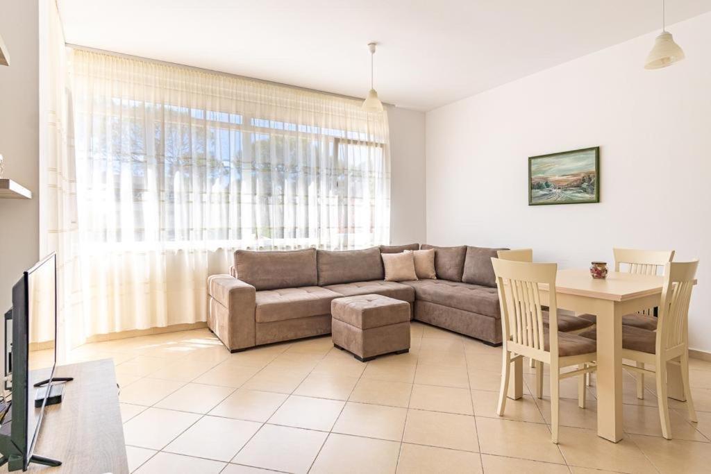 Ajten Apartments Durres Exterior photo