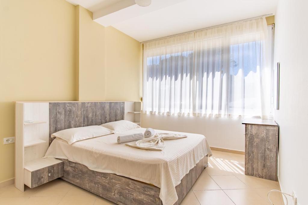 Ajten Apartments Durres Exterior photo